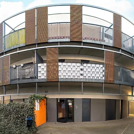 Daire Subtle In With Parking Close To The Airport By Renters Poznan